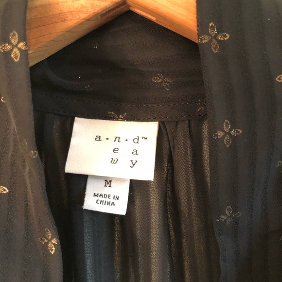 Black and gold top with bow tie detail - Picture 2 of 3